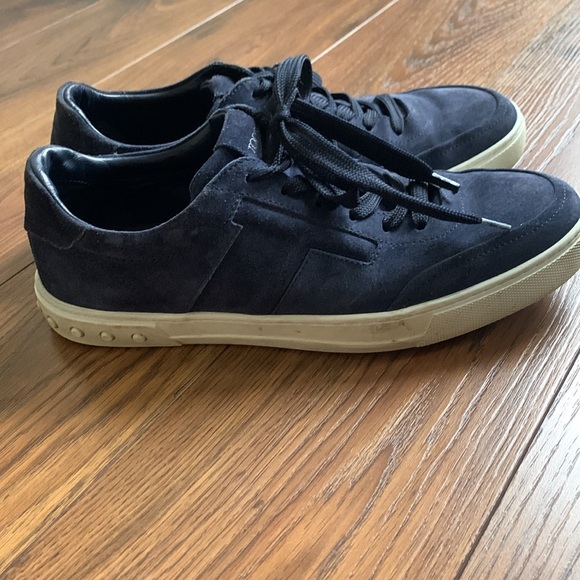 TOD’S Blue Suede Sneakers - Picture 7 of 10
